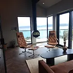 Nappsholmen Seaview * Napp